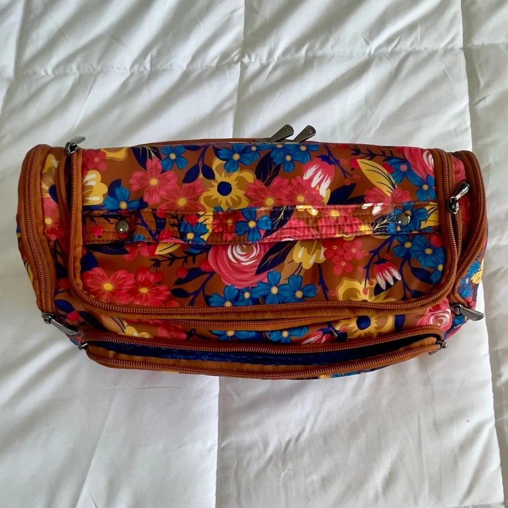 The Lug Trolley XL Cosmetic Case in the Whimsy Copper Floral New - Picture 3 of 8
